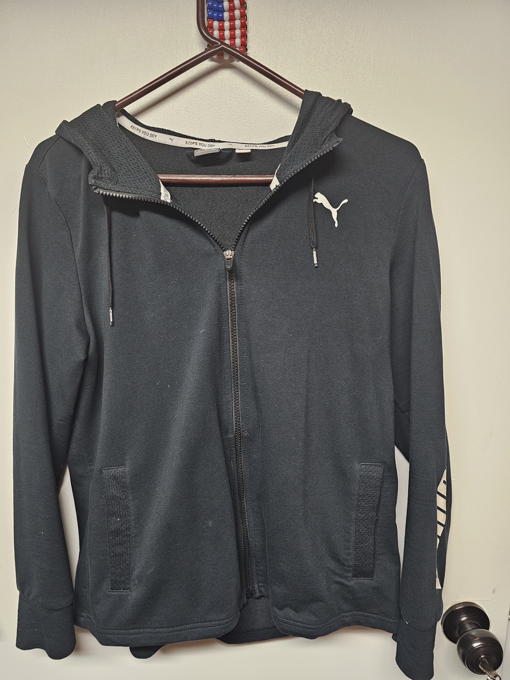 PUMA Women Black Full-Zip Hooded Jacket XL Keeps You Dry